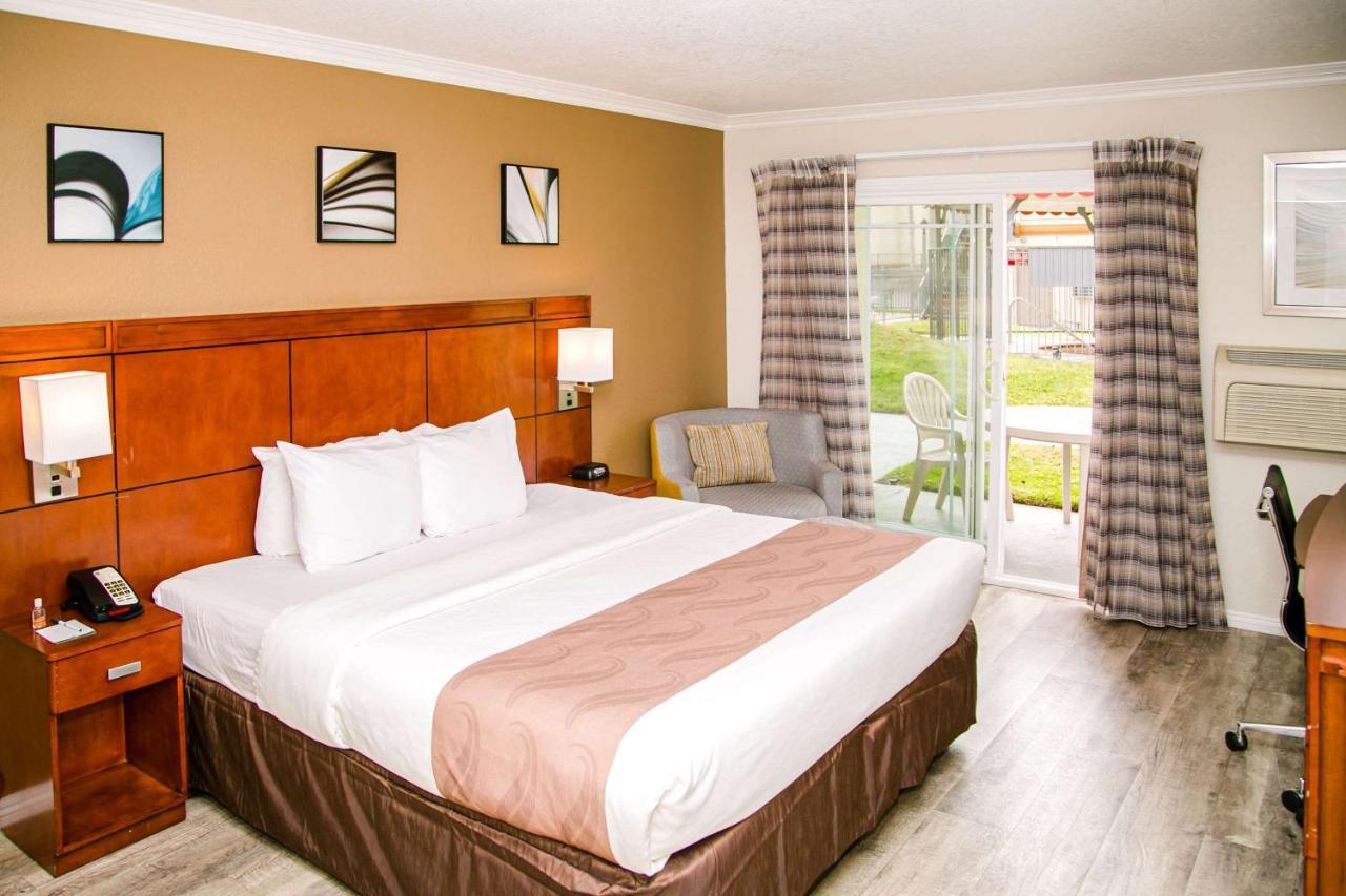 Quality Inn & Suites Thousand Oaks - Us101 Exterior photo